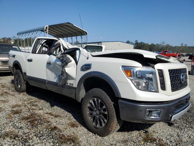 Photo 3 VIN: 1N6BA1F47GN505033 - NISSAN TITAN XD S 