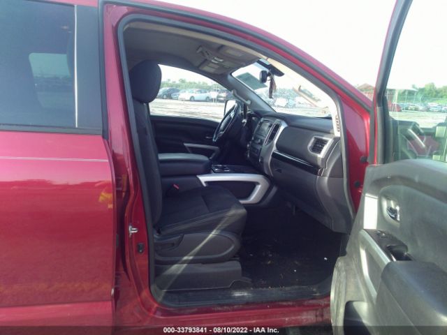 Photo 4 VIN: 1N6BA1F49HN506864 - NISSAN TITAN XD 