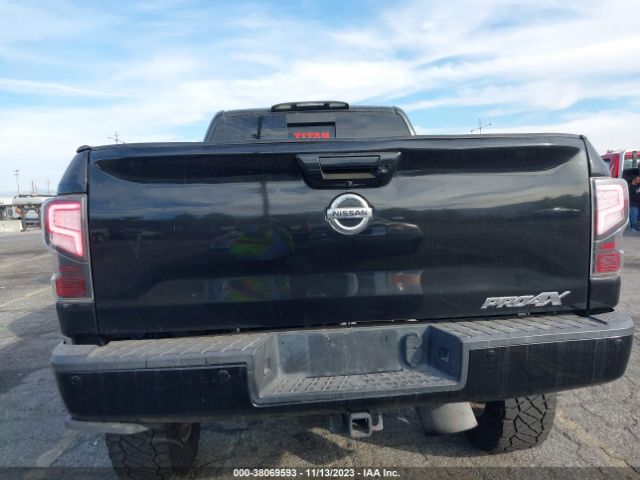 Photo 5 VIN: 1N6BA1F49JN535044 - NISSAN TITAN 