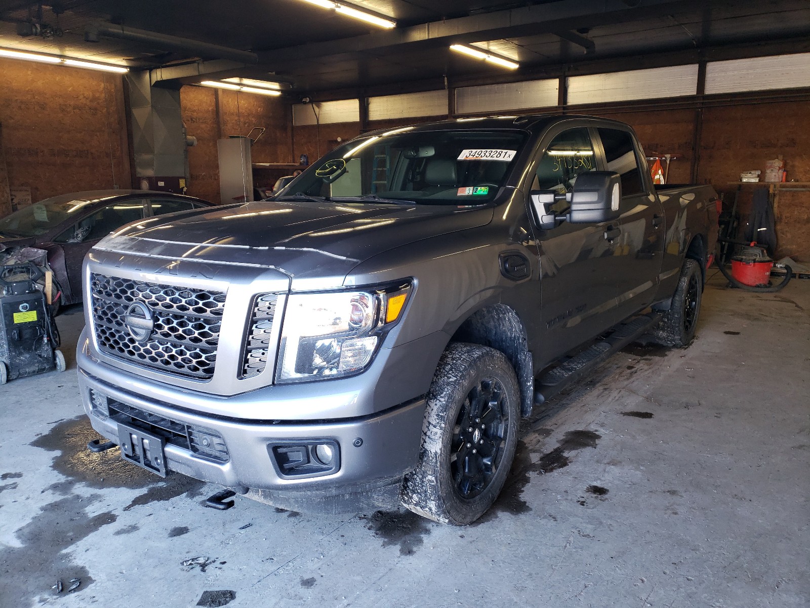 Photo 1 VIN: 1N6BA1F49JN542124 - NISSAN TITAN XD S 