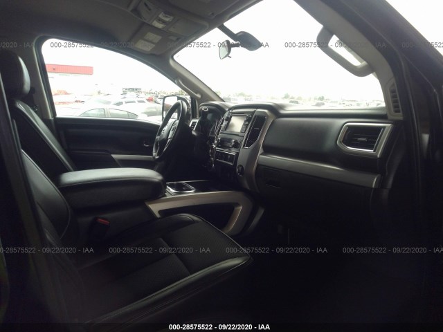 Photo 4 VIN: 1N6BA1F4XGN517757 - NISSAN TITAN XD 