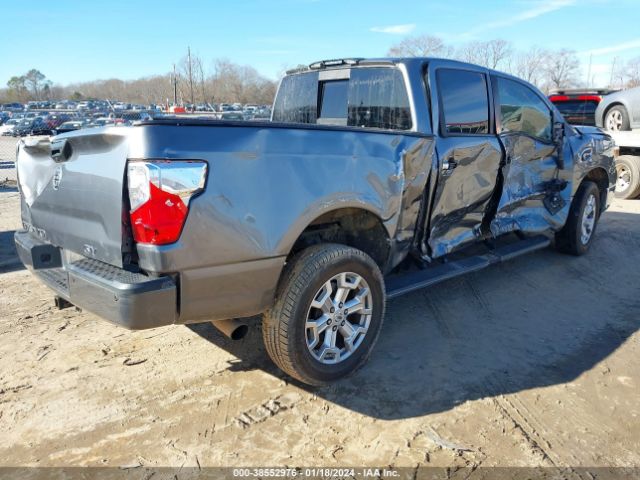 Photo 3 VIN: 1N6BA1F4XHN509496 - NISSAN TITAN XD 