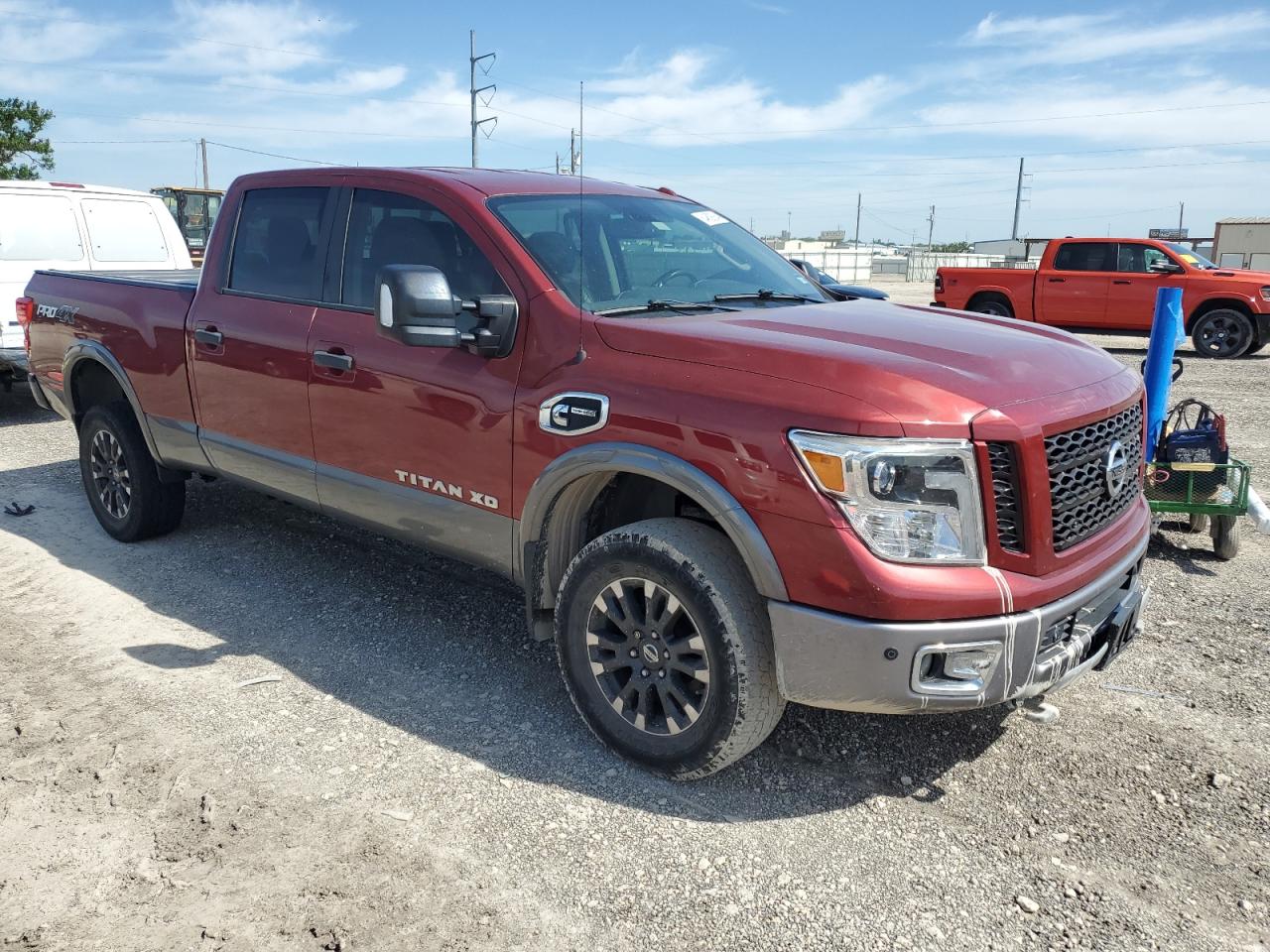 Photo 3 VIN: 1N6BA1F4XHN541123 - NISSAN TITAN 