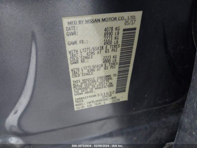 Photo 8 VIN: 1N6BA1F4XHN551652 - NISSAN TITAN XD 