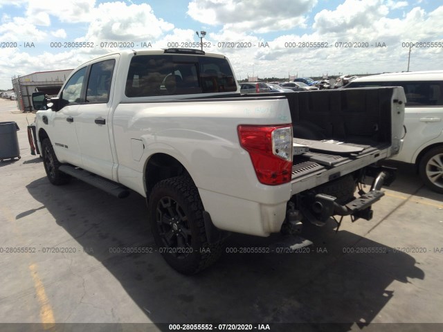 Photo 2 VIN: 1N6BA1F4XJN523534 - NISSAN TITAN XD 