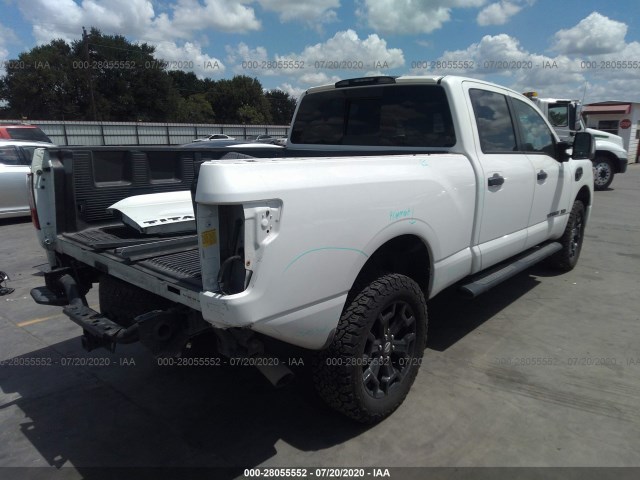 Photo 3 VIN: 1N6BA1F4XJN523534 - NISSAN TITAN XD 