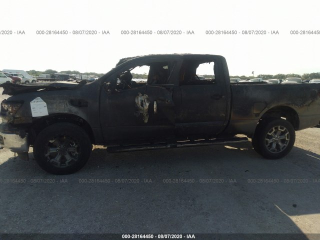 Photo 5 VIN: 1N6BA1F4XKN511174 - NISSAN TITAN XD 