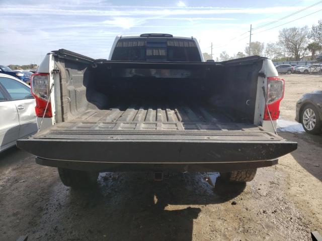 Photo 5 VIN: 1N6BA1RP3HN528414 - NISSAN TITAN XD S 