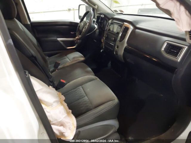 Photo 4 VIN: 1N6BA1RP9HN546206 - NISSAN TITAN XD 