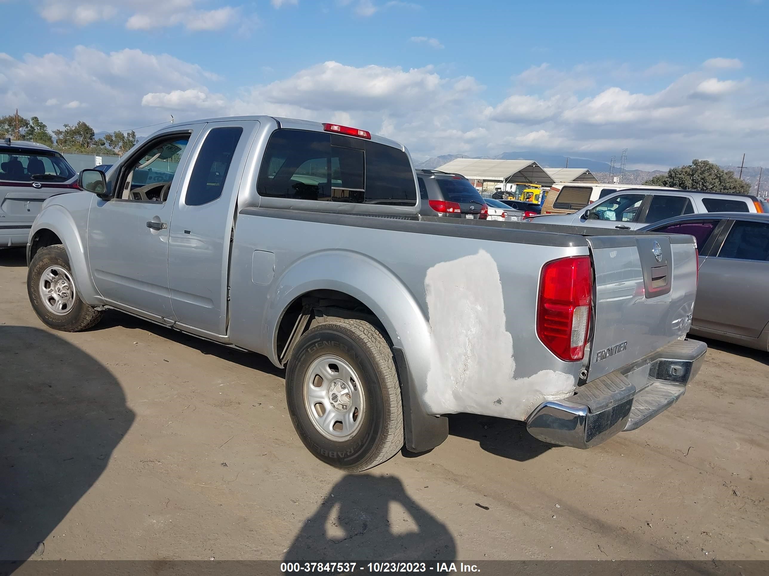 Photo 2 VIN: 1N6BD06T06C459323 - NISSAN NAVARA (FRONTIER) 