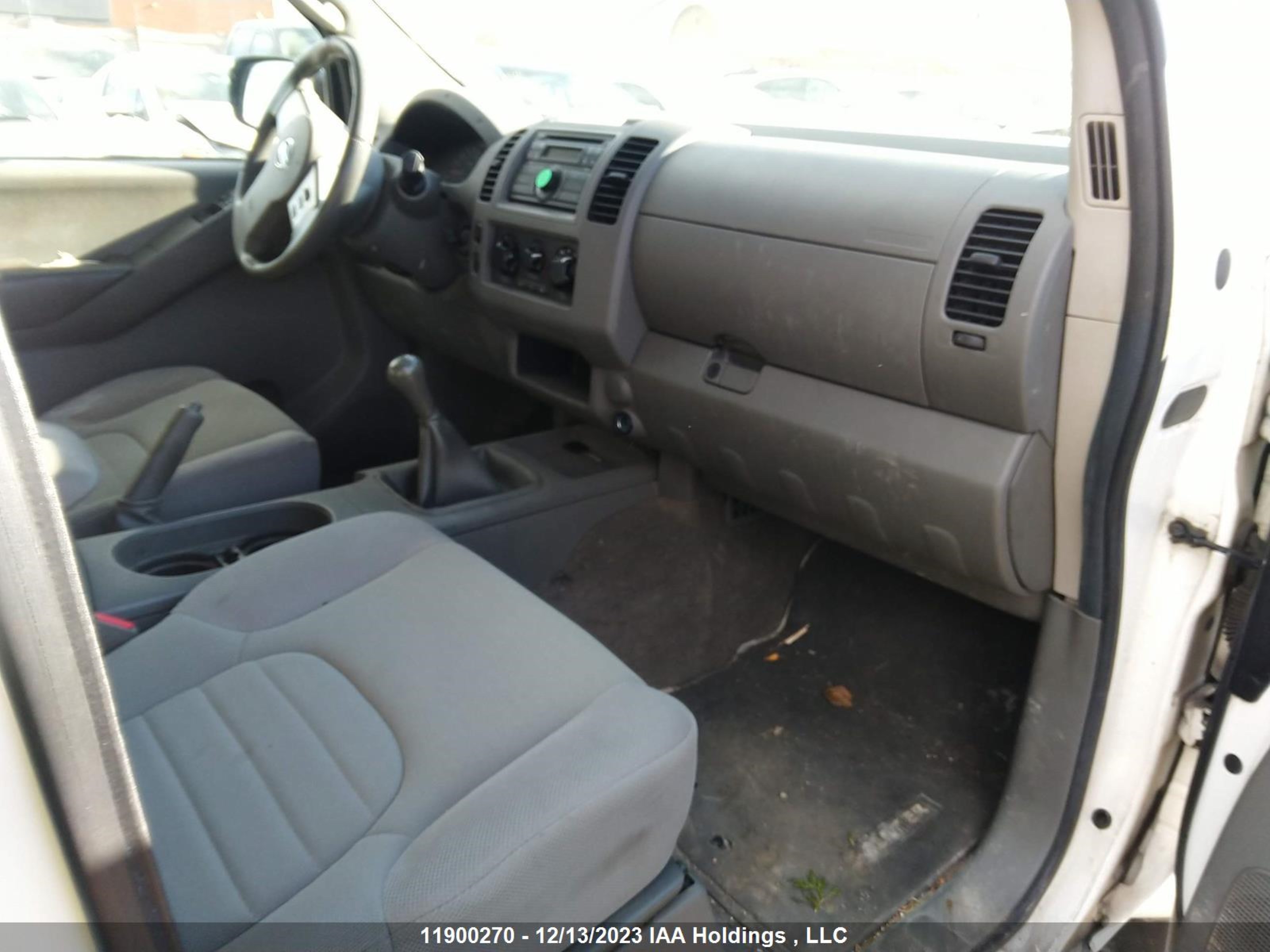 Photo 4 VIN: 1N6BD06T69C412737 - NISSAN NAVARA (FRONTIER) 