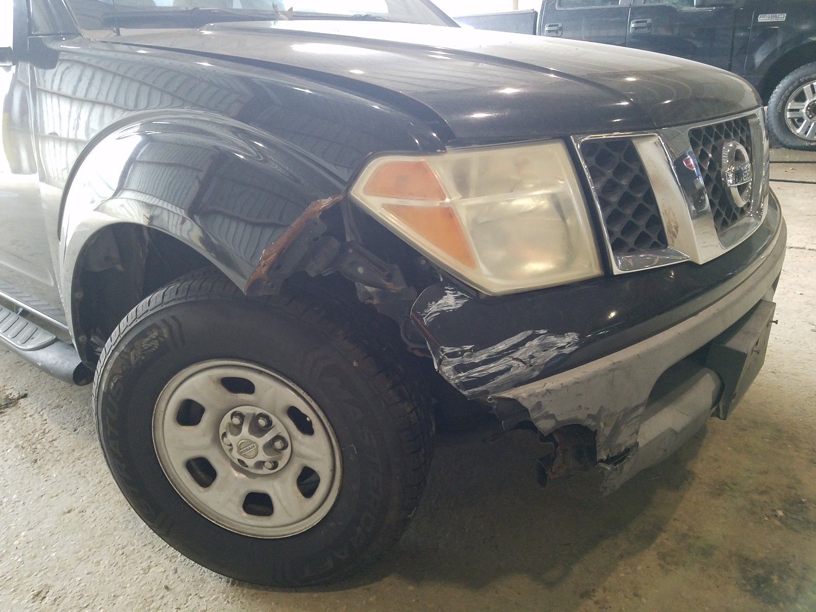 Photo 8 VIN: 1N6BD06T95C461960 - NISSAN FRONTIER K 