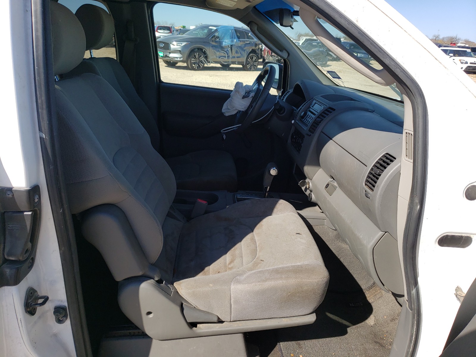 Photo 4 VIN: 1N6BD06TX7C421955 - NISSAN FRONTIER K 