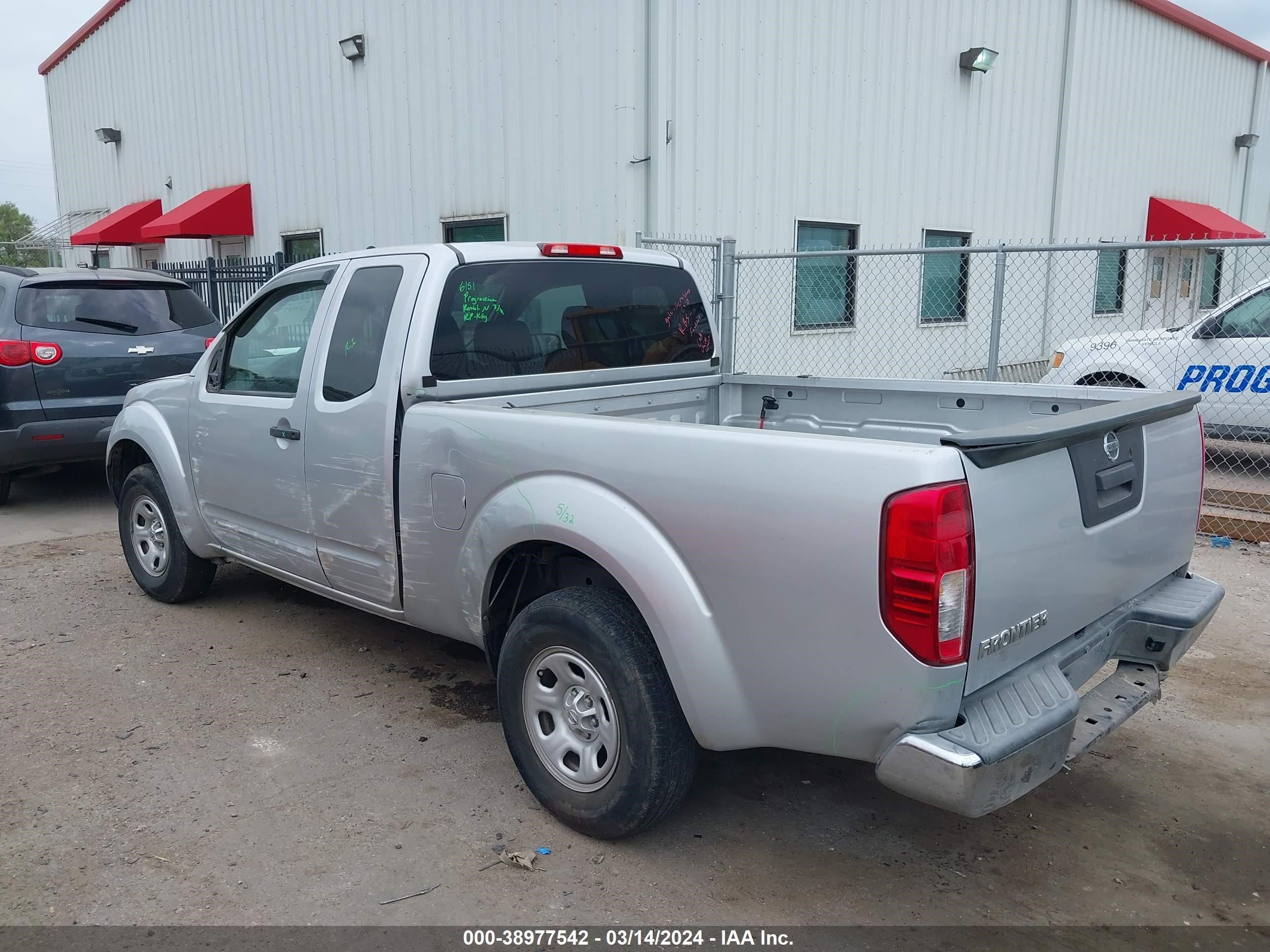 Photo 2 VIN: 1N6BD0CT1GN742484 - NISSAN NAVARA (FRONTIER) 