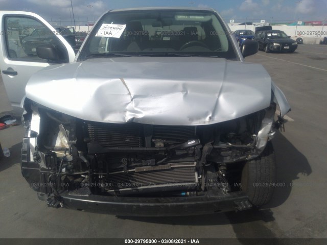 Photo 5 VIN: 1N6BD0CT5JN735528 - NISSAN FRONTIER 