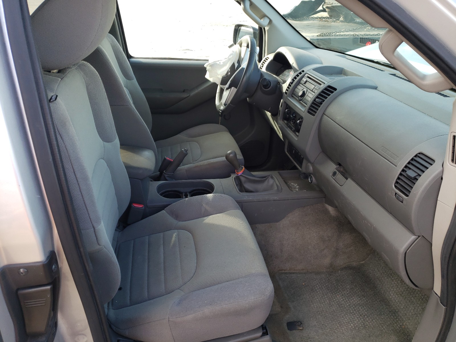 Photo 4 VIN: 1N6BD0CT7DN757955 - NISSAN FRONTIER S 