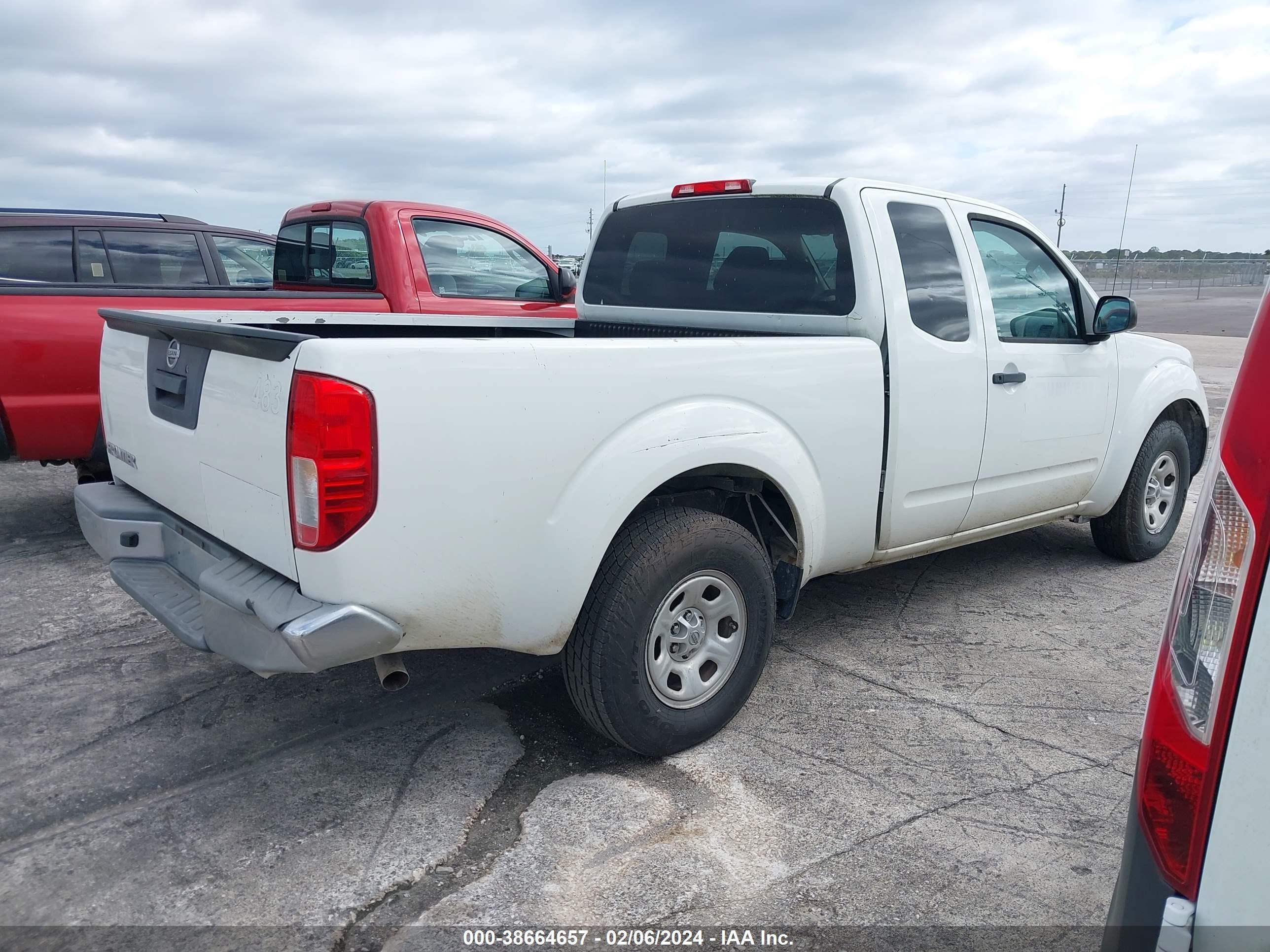 Photo 3 VIN: 1N6BD0CT7GN792726 - NISSAN NAVARA (FRONTIER) 