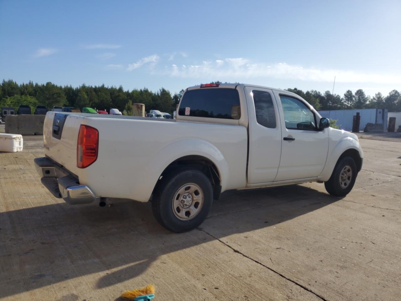 Photo 2 VIN: 1N6BD0CT8GN718764 - NISSAN NAVARA (FRONTIER) 