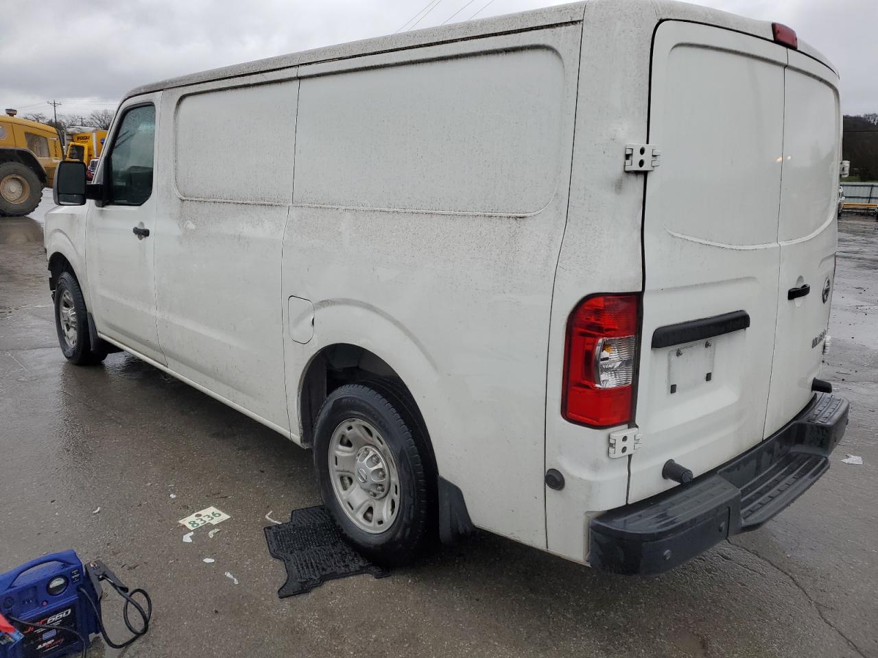 Photo 1 VIN: 1N6BF0KL3FN807992 - NISSAN NV 