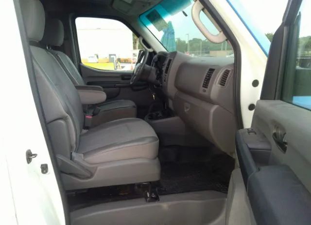 Photo 4 VIN: 1N6BF0KL4FN808195 - NISSAN NV 