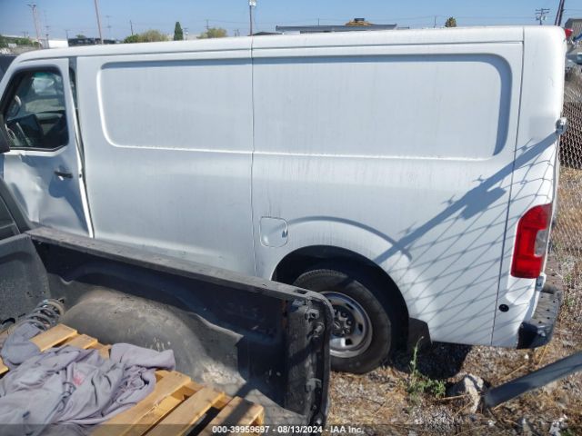 Photo 2 VIN: 1N6BF0KL6FN808005 - NISSAN NV 