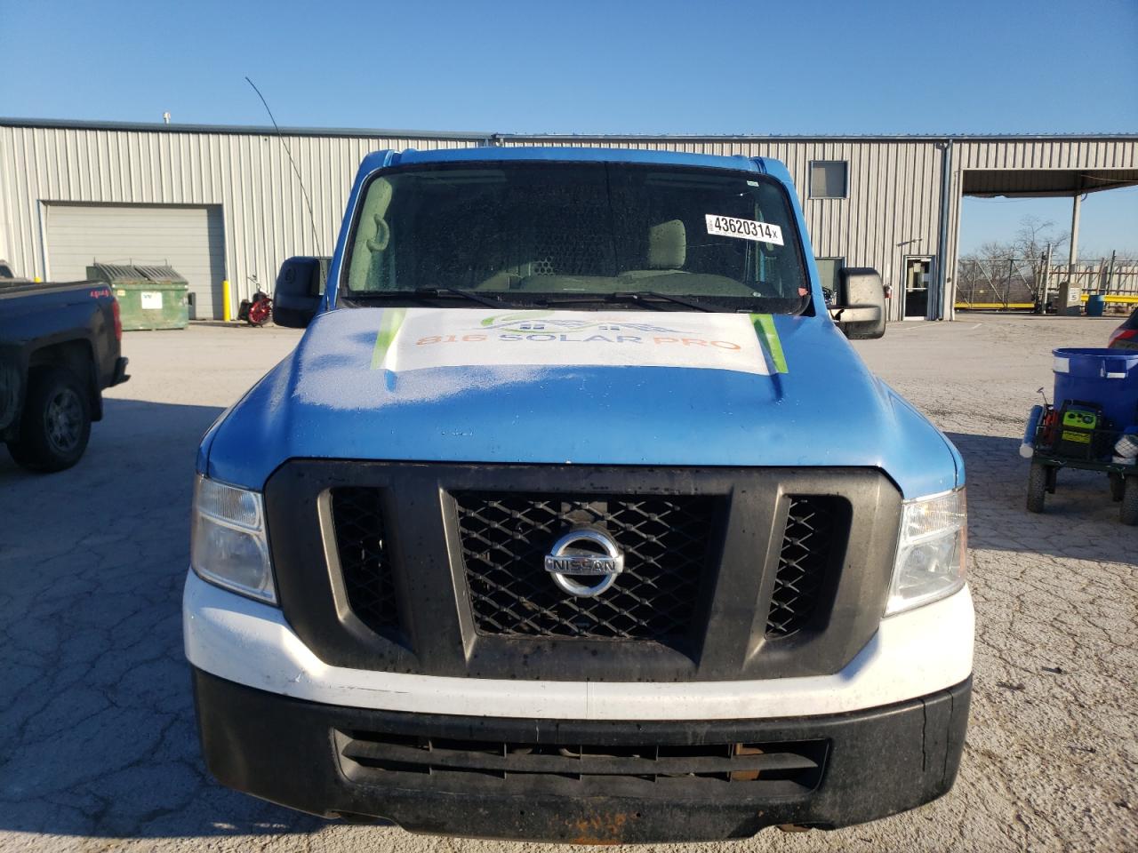 Photo 4 VIN: 1N6BF0KM0GN812254 - NISSAN NV 