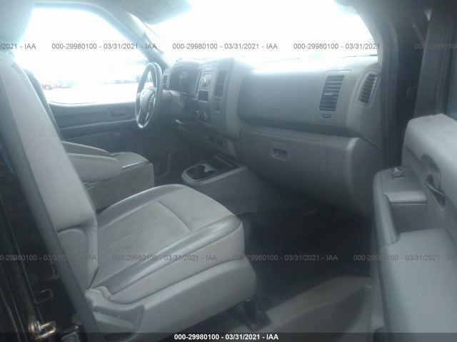 Photo 4 VIN: 1N6BF0KM0HN802910 - NISSAN NV CARGO 