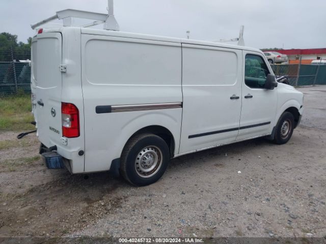 Photo 3 VIN: 1N6BF0KM0JN801942 - NISSAN NV 