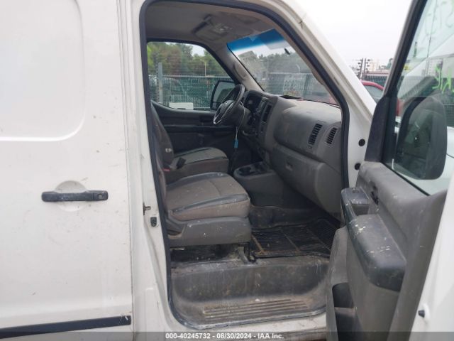 Photo 4 VIN: 1N6BF0KM0JN801942 - NISSAN NV 