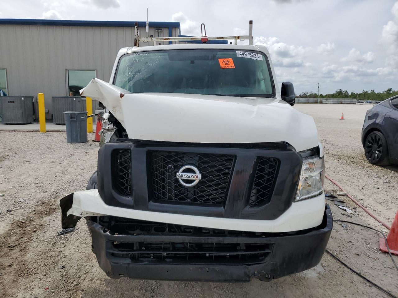 Photo 4 VIN: 1N6BF0KM0LN802687 - NISSAN NV 