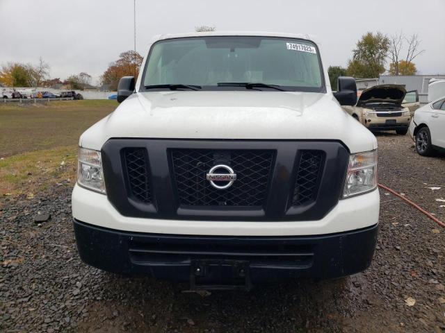 Photo 4 VIN: 1N6BF0KM1FN800693 - NISSAN NV 