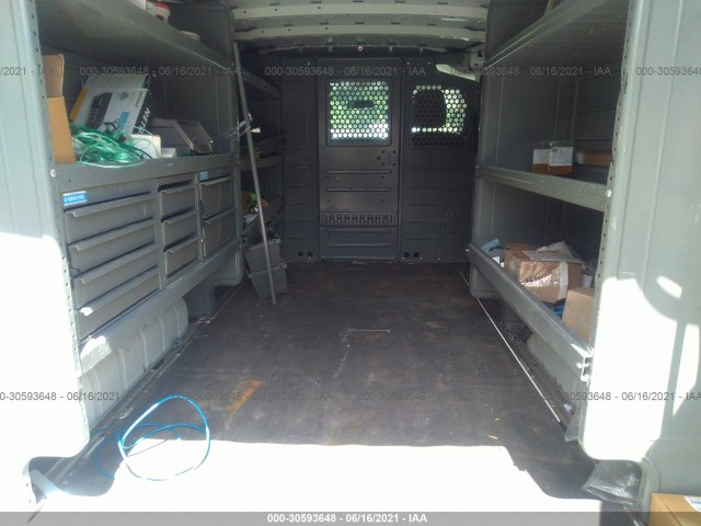 Photo 7 VIN: 1N6BF0KM1JN804963 - NISSAN NV CARGO 