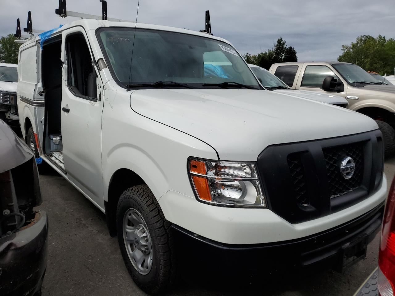 Photo 3 VIN: 1N6BF0KM5LN810221 - NISSAN NV 