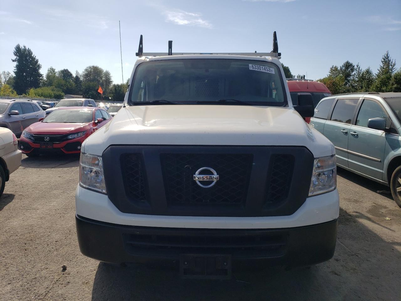 Photo 4 VIN: 1N6BF0KM5LN810221 - NISSAN NV 