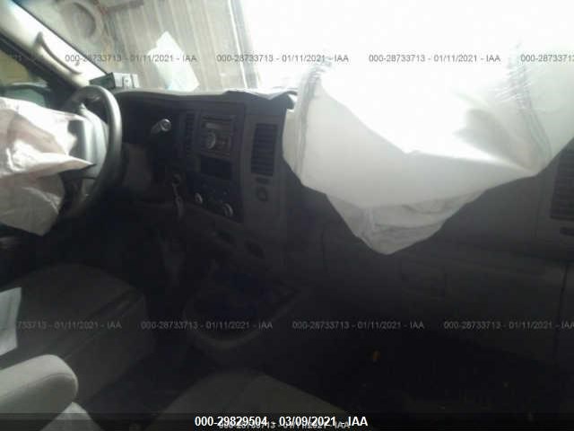 Photo 3 VIN: 1N6BF0KM6HN805004 - NISSAN NV CARGO 