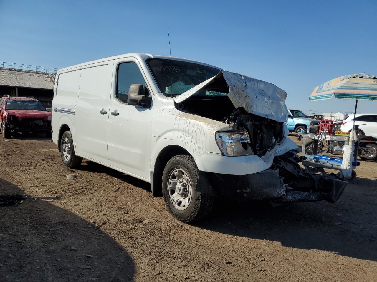 Photo 3 VIN: 1N6BF0KM7HN809286 - NISSAN NV 