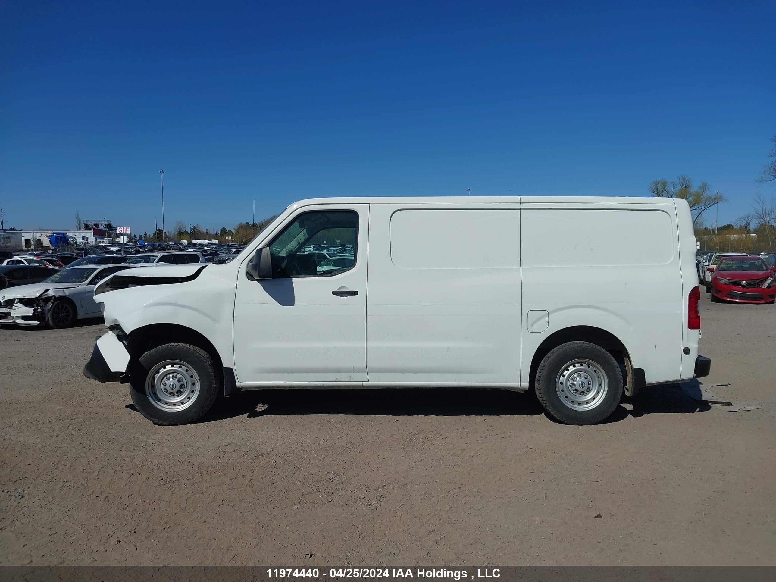 Photo 14 VIN: 1N6BF0KM7MN806026 - NISSAN NV 