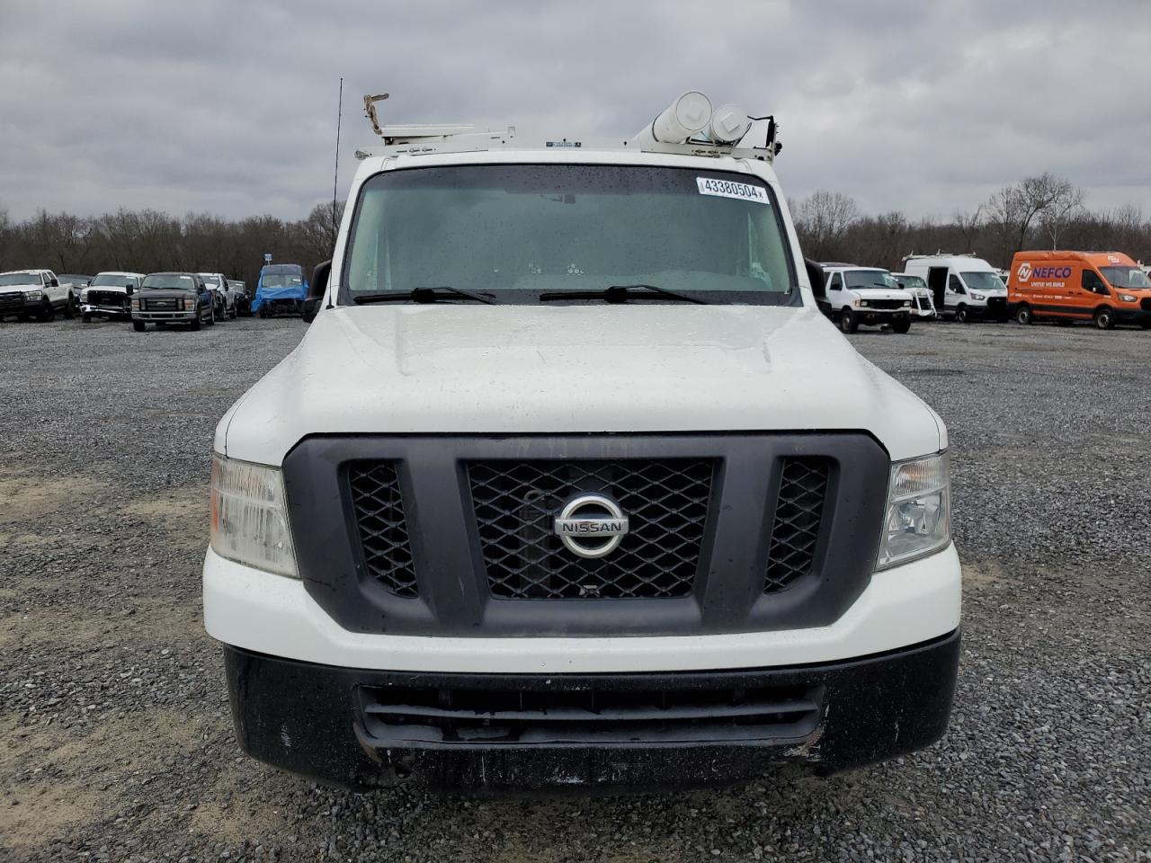 Photo 4 VIN: 1N6BF0KM9DN100367 - NISSAN NV 