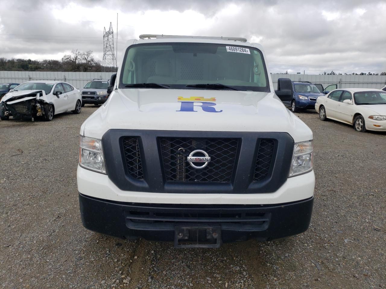 Photo 4 VIN: 1N6BF0KM9JN814608 - NISSAN NV 