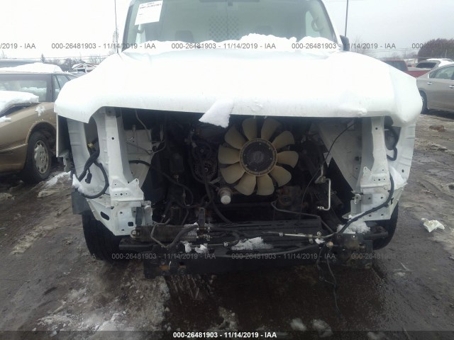 Photo 5 VIN: 1N6BF0KMXHN803515 - NISSAN NV CARGO 