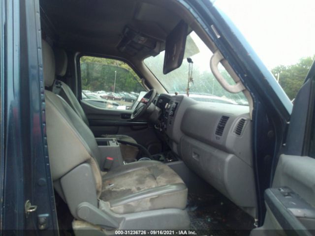 Photo 4 VIN: 1N6BF0KX7DN100796 - NISSAN NV 