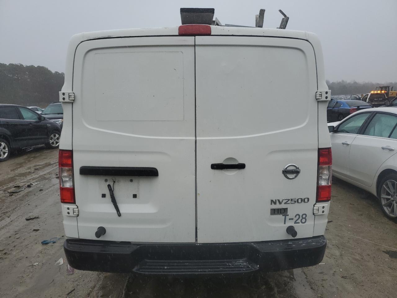 Photo 5 VIN: 1N6BF0KY0CN108875 - NISSAN NV 