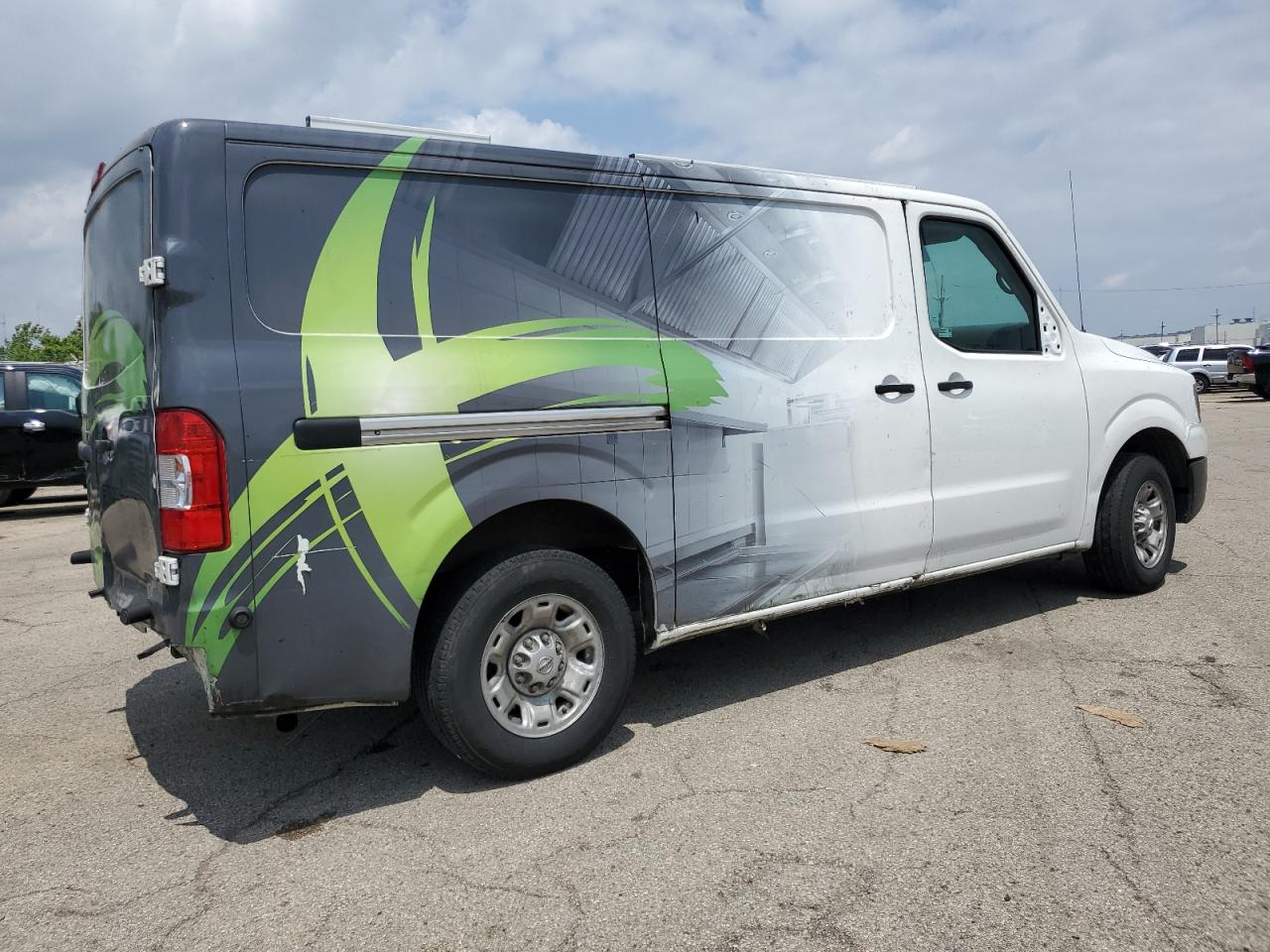 Photo 2 VIN: 1N6BF0KY0LN808296 - NISSAN NV 