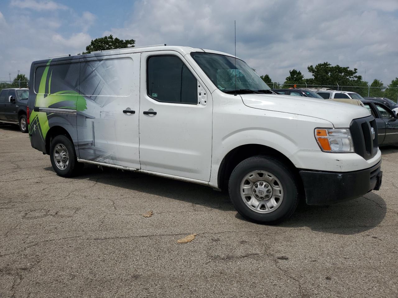 Photo 3 VIN: 1N6BF0KY0LN808296 - NISSAN NV 