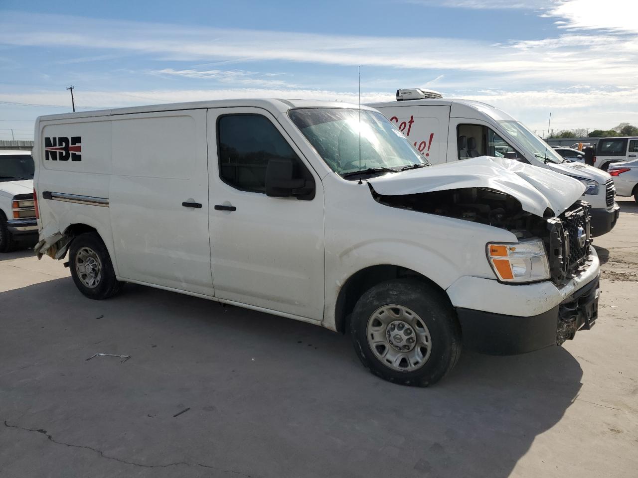 Photo 3 VIN: 1N6BF0KY1JN804352 - NISSAN NV 