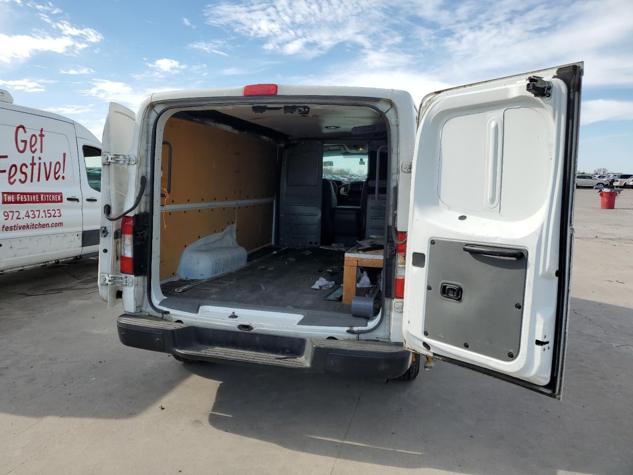 Photo 9 VIN: 1N6BF0KY1JN804352 - NISSAN NV 