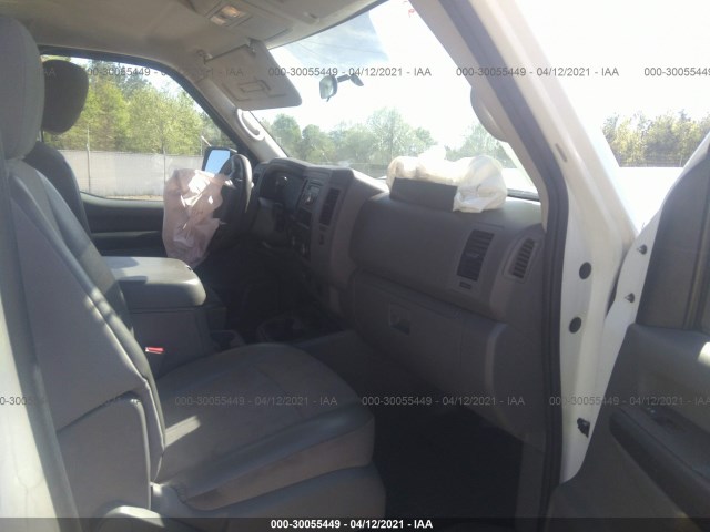 Photo 4 VIN: 1N6BF0KY2GN803137 - NISSAN NV 