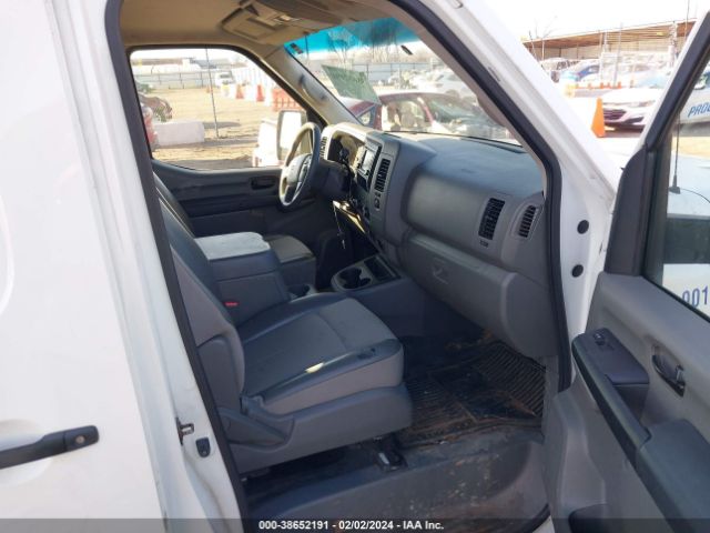 Photo 4 VIN: 1N6BF0KY2JN804196 - NISSAN NV CARGO NV2500 HD 