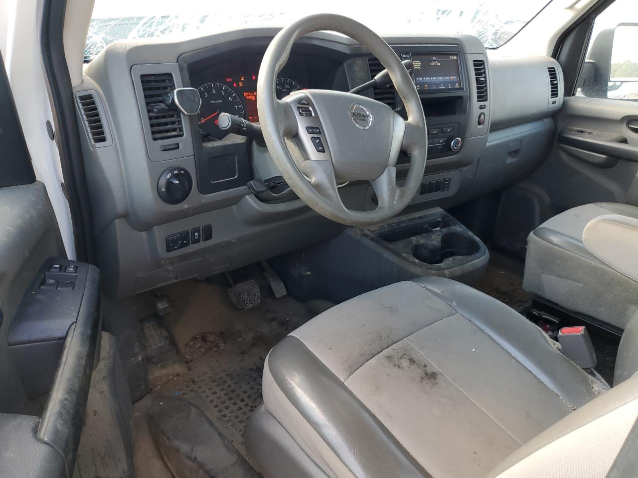 Photo 7 VIN: 1N6BF0KY2KN803907 - NISSAN NV 