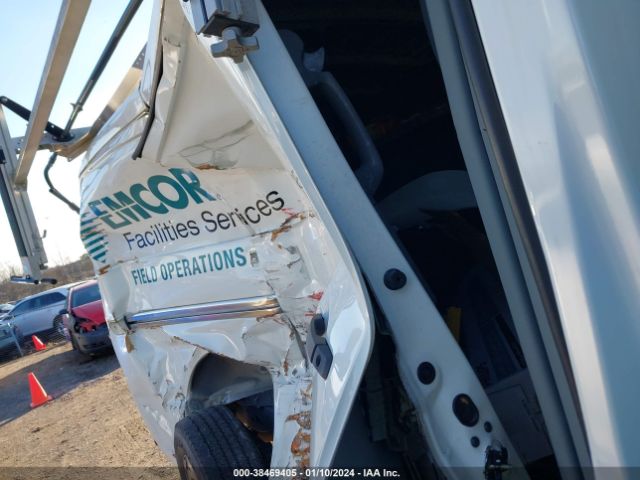 Photo 7 VIN: 1N6BF0KY3LN807031 - NISSAN NV CARGO NV2500 HD 